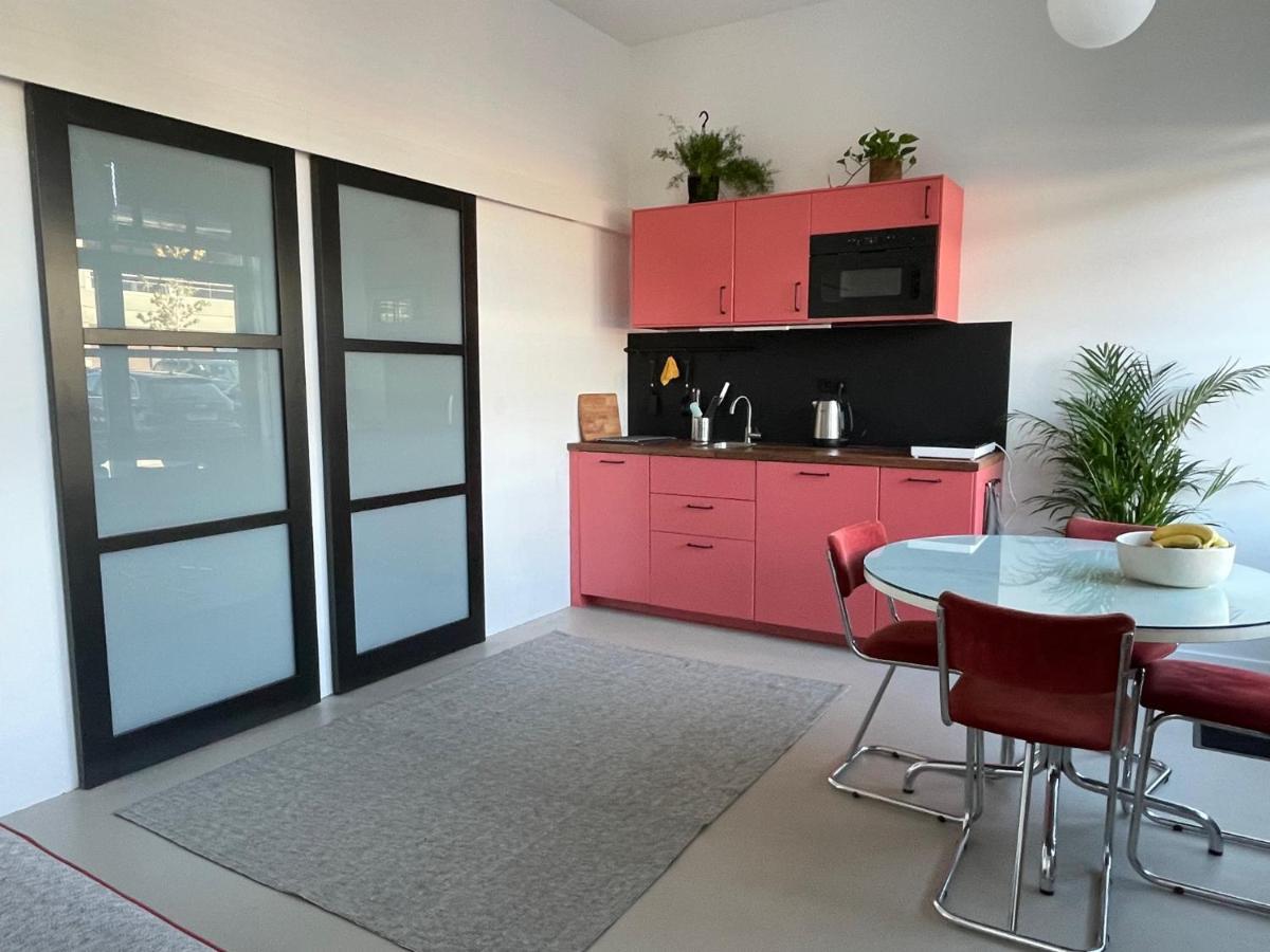 Studio 28A5 With Free Parking Place Amsterdam Dış mekan fotoğraf